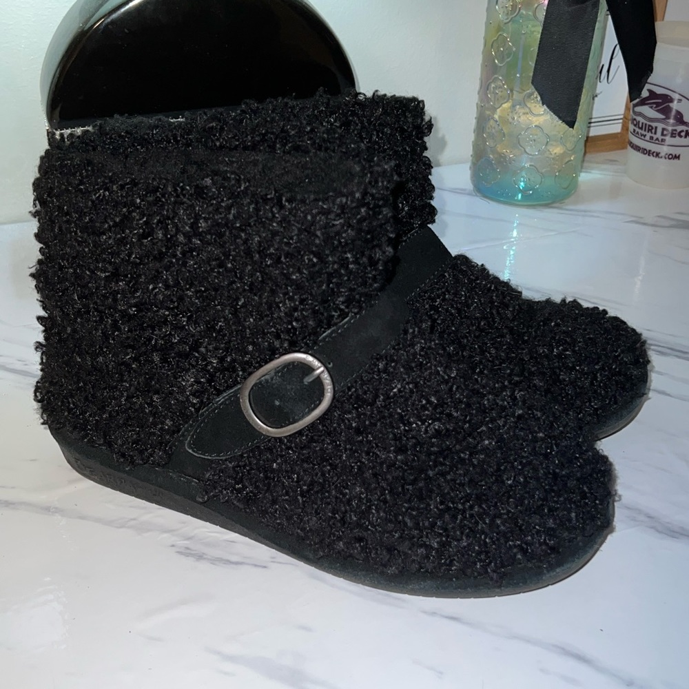 Bearpaw slipper boots, sz 10 **Free Shipping
